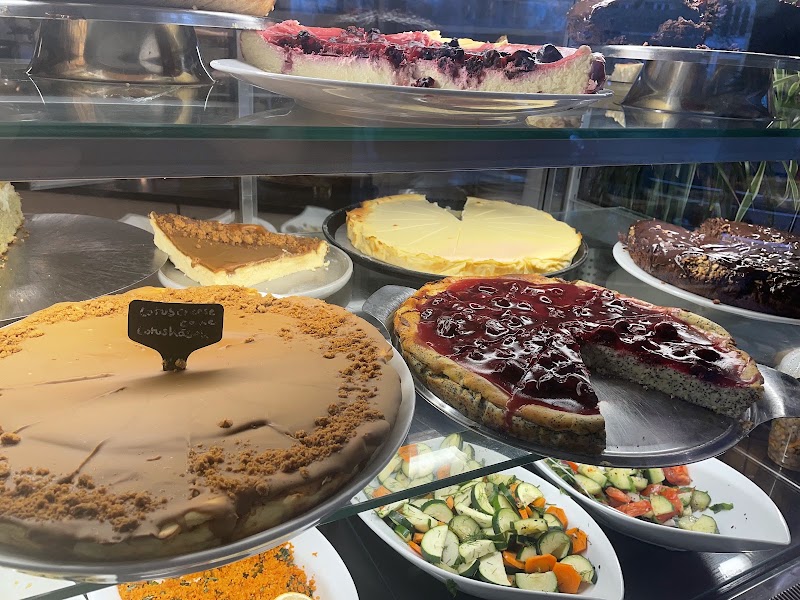 Cafe Latrio-Berlin monbijouplatz 4