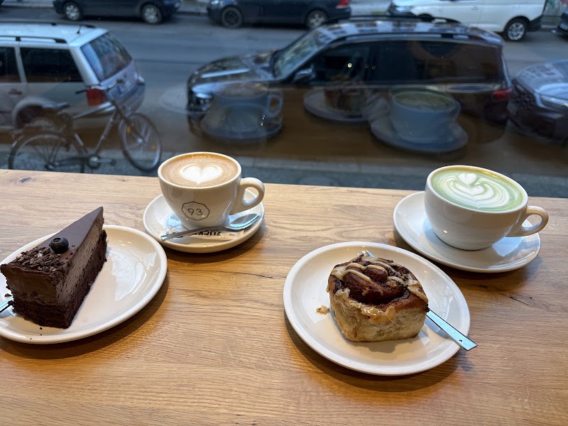 cafe neundrei