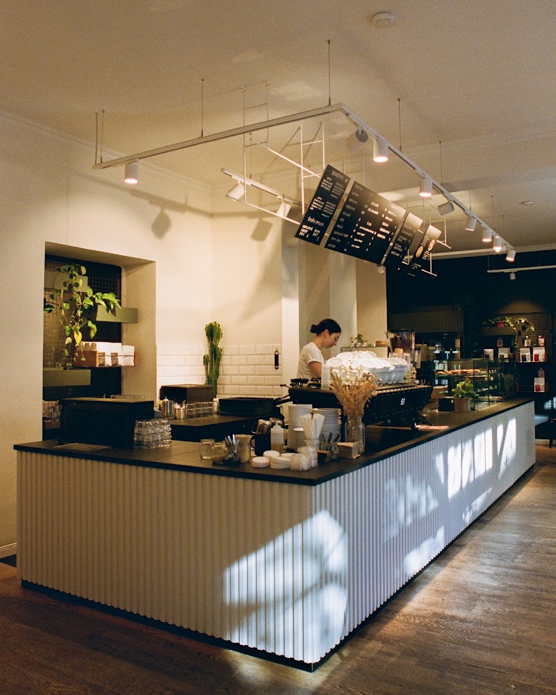 cafe neundrei