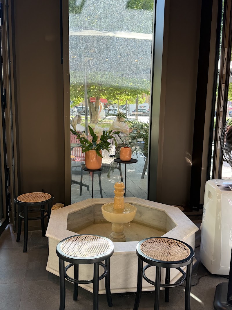 Nafora Café